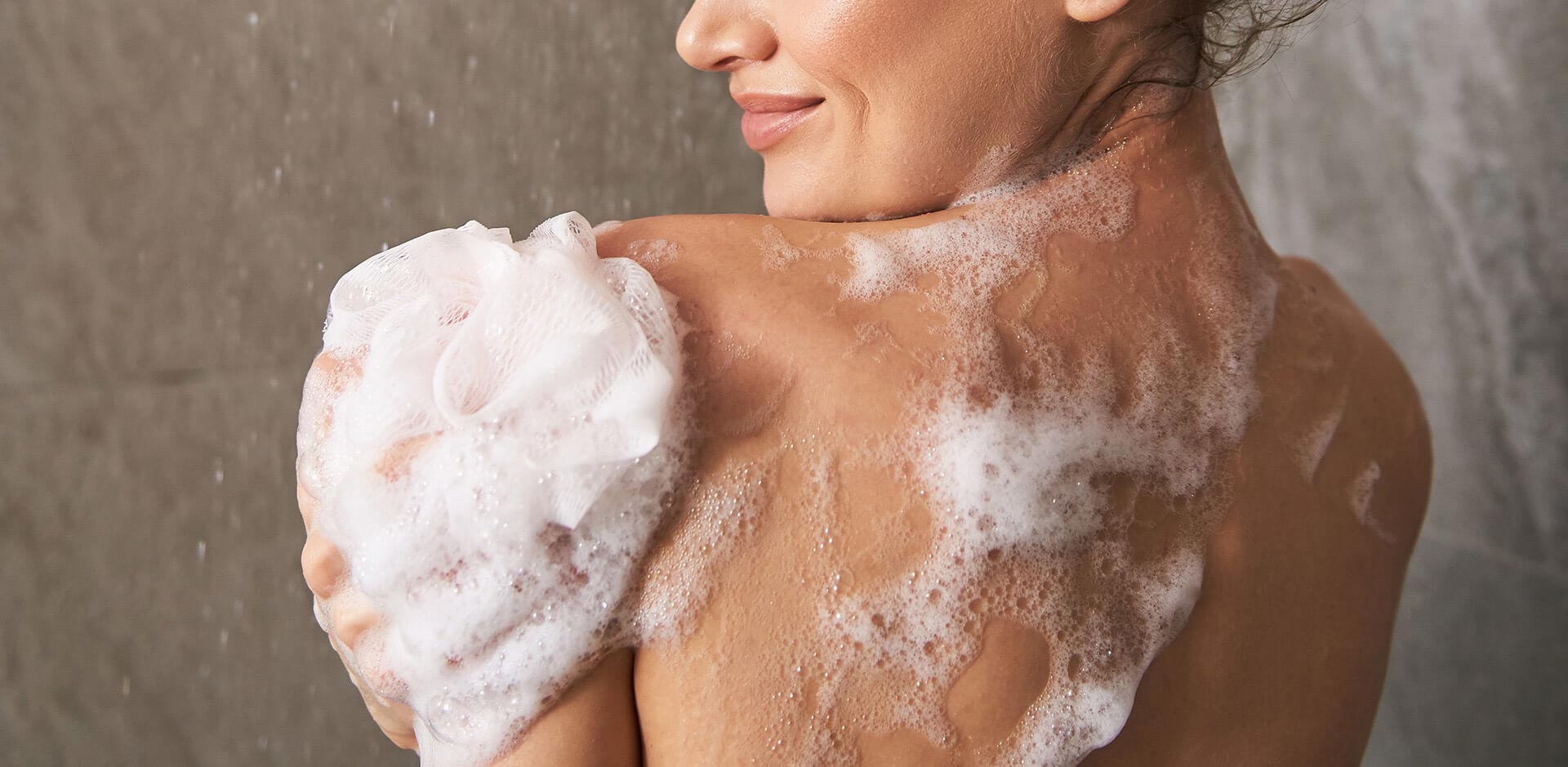How to use shower gel